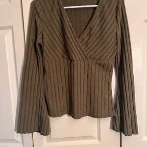 Ribbed V-Neck Long Sleeve Top